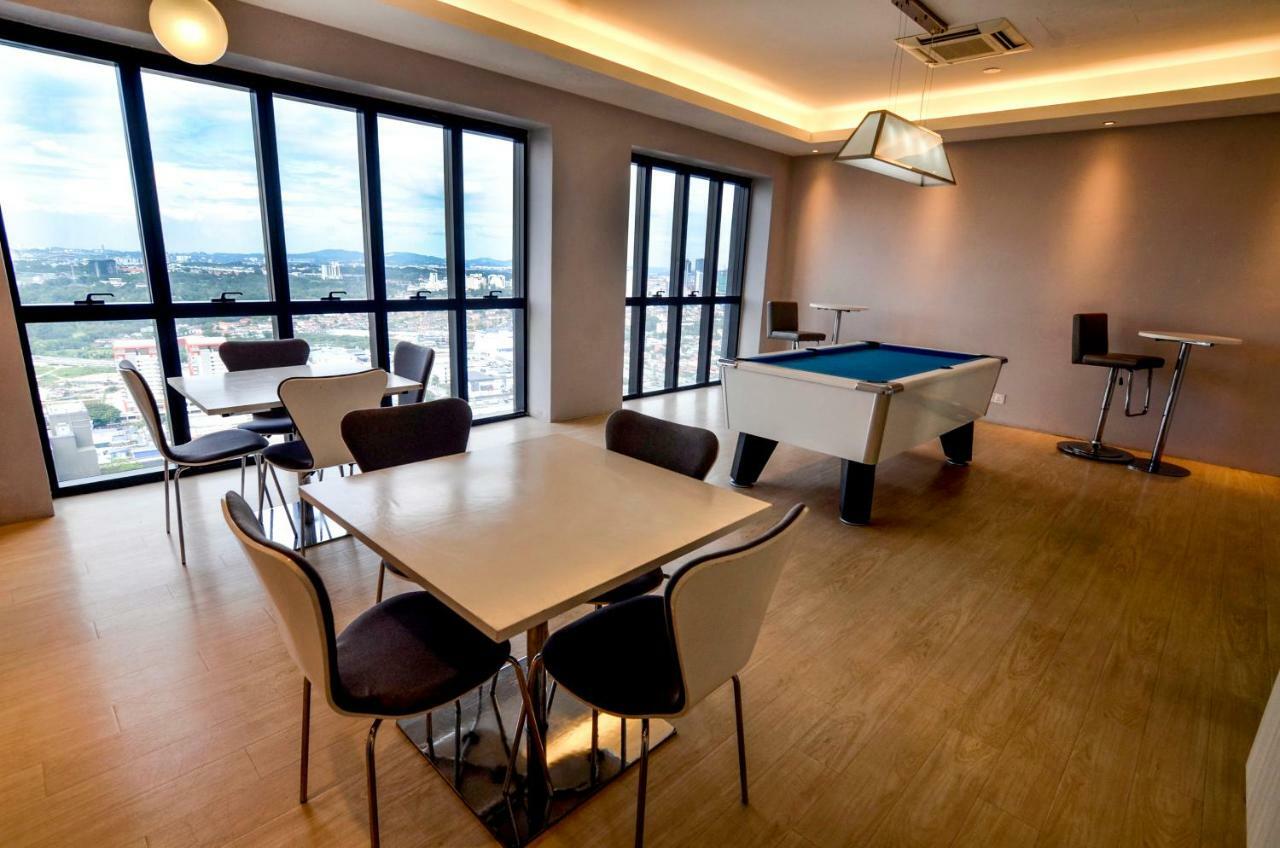 Happy Homestay@Icon City Petaling Jaya Sunway Subang Bagian luar foto